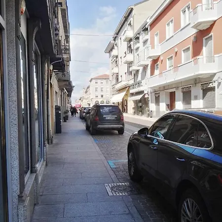 Quadrilocale Διαμέρισμα